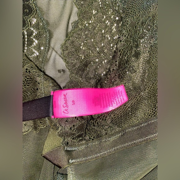 La Senza Open Back Bodysuit - Picture 4 of 4